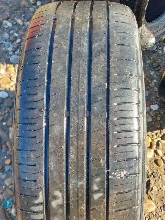 Vând 4 cauciucuri vara