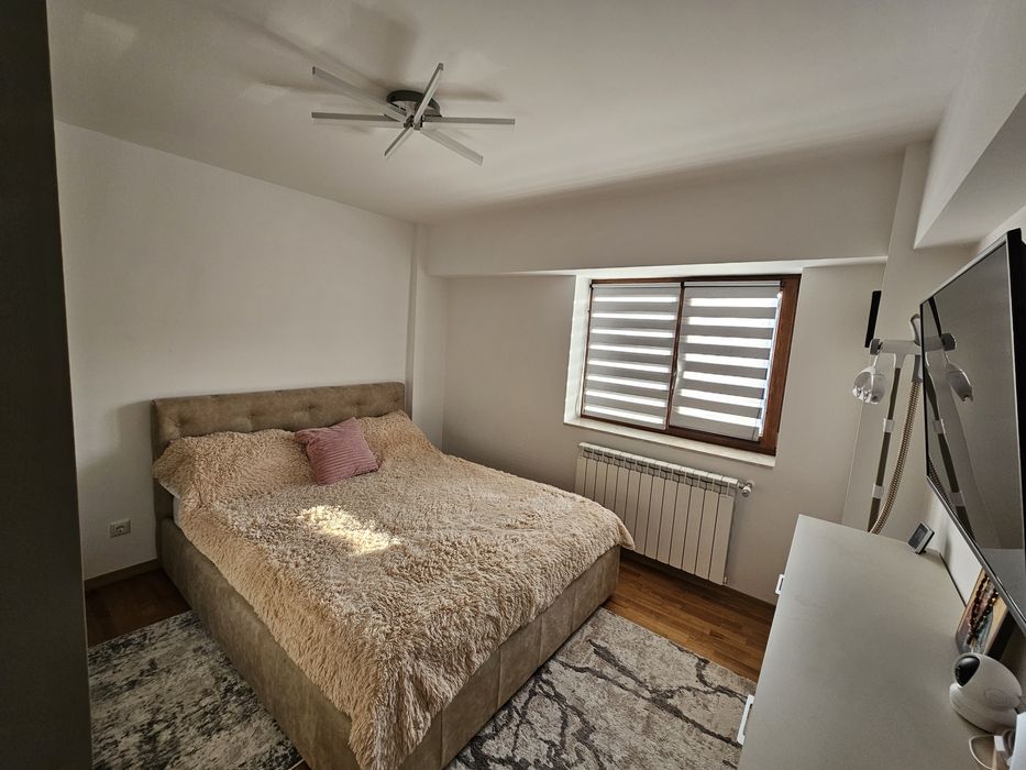 Aparatamnet de vânzare !