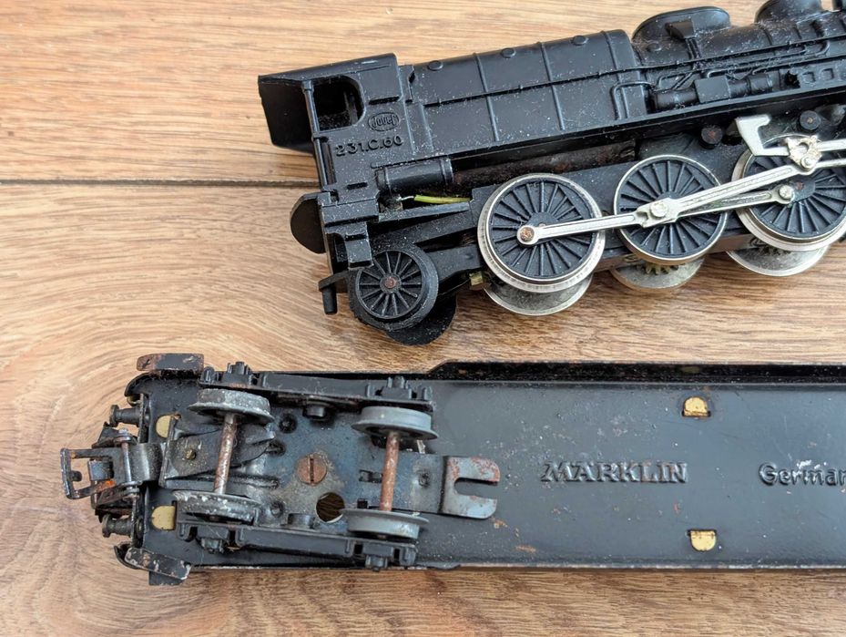 Vagon + Locomotiva Jouef  / Maklin de top top