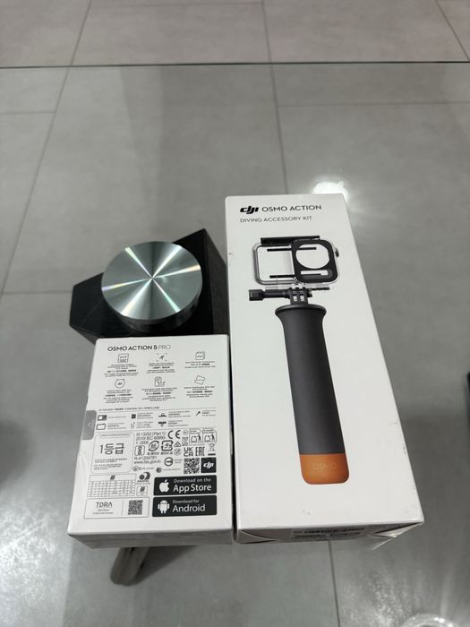 Pachet camera DJI Osmo Action 5 Pro + Diving Kit • NOI / SIGILATE •