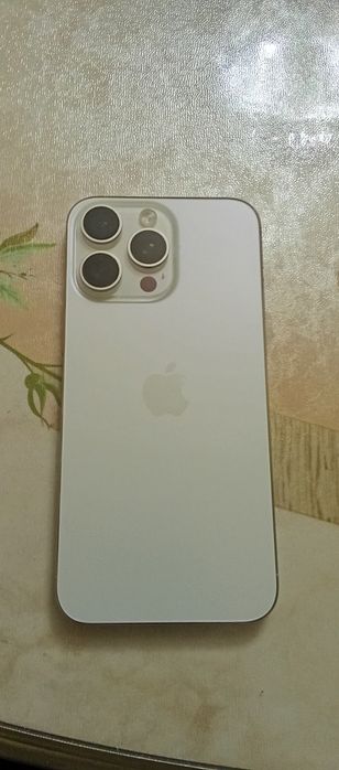 Продается iPhone 15 pro max