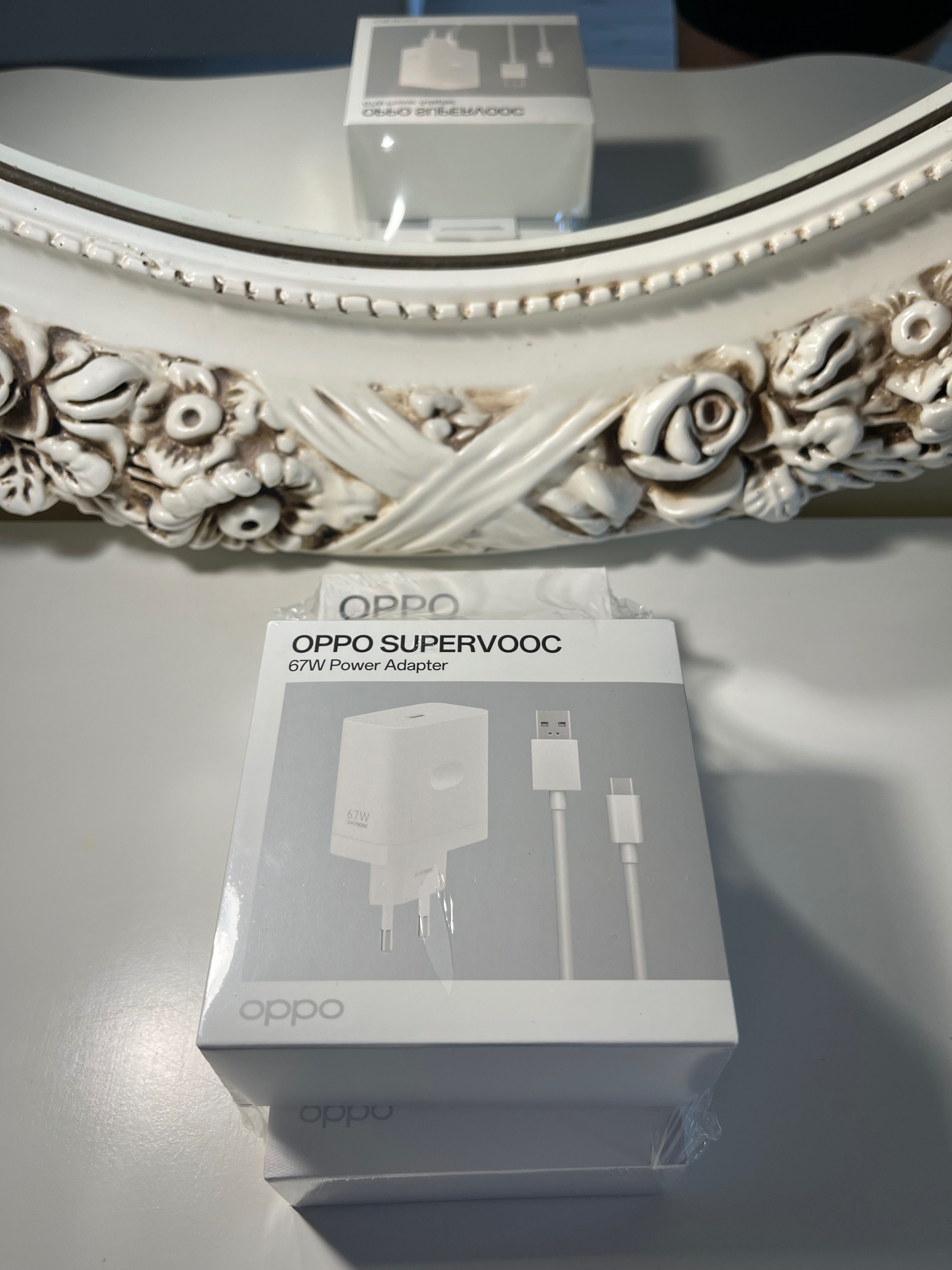 Чисто нов телефон Oppo A5 Pro 5G + оригинално бързо зарядно