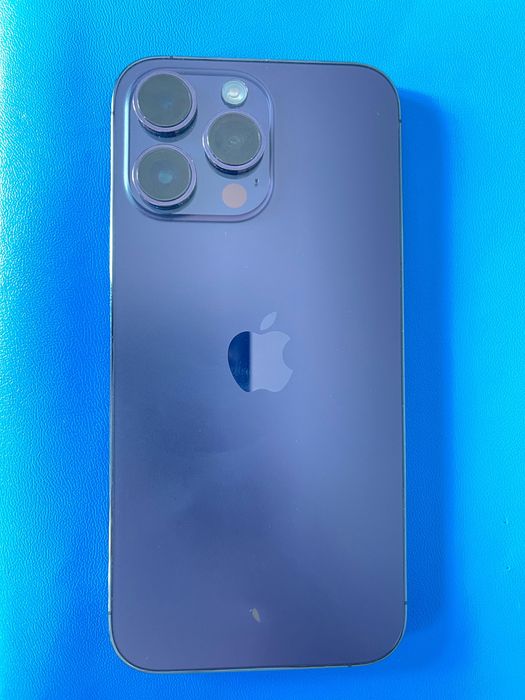 Продам айфон 14 про макс