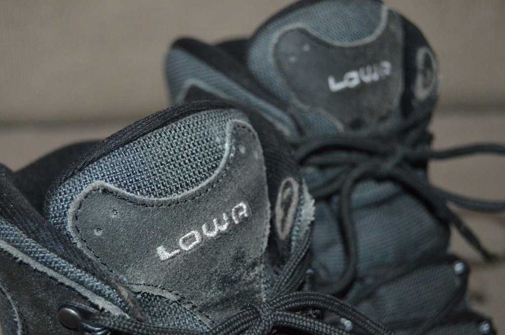 Ghete piele imblanite LOWA Nabucco 41.5 Gore-tex