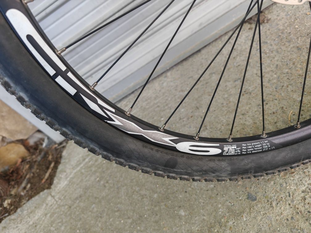 Cross Traction G 27 SLX 27.5 + чифт гуми с капли