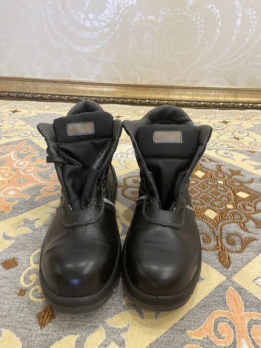 Берцы сатылады новый