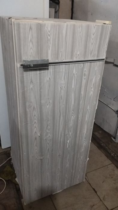 Продам холодильник рабочий