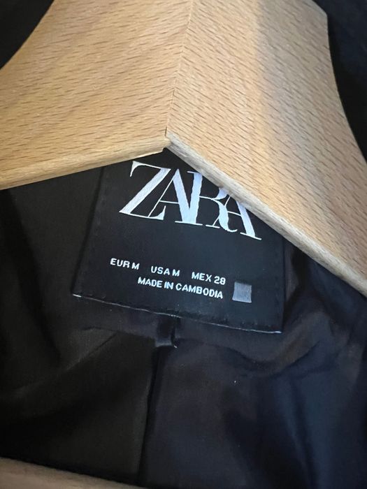 Дамско палто Zara