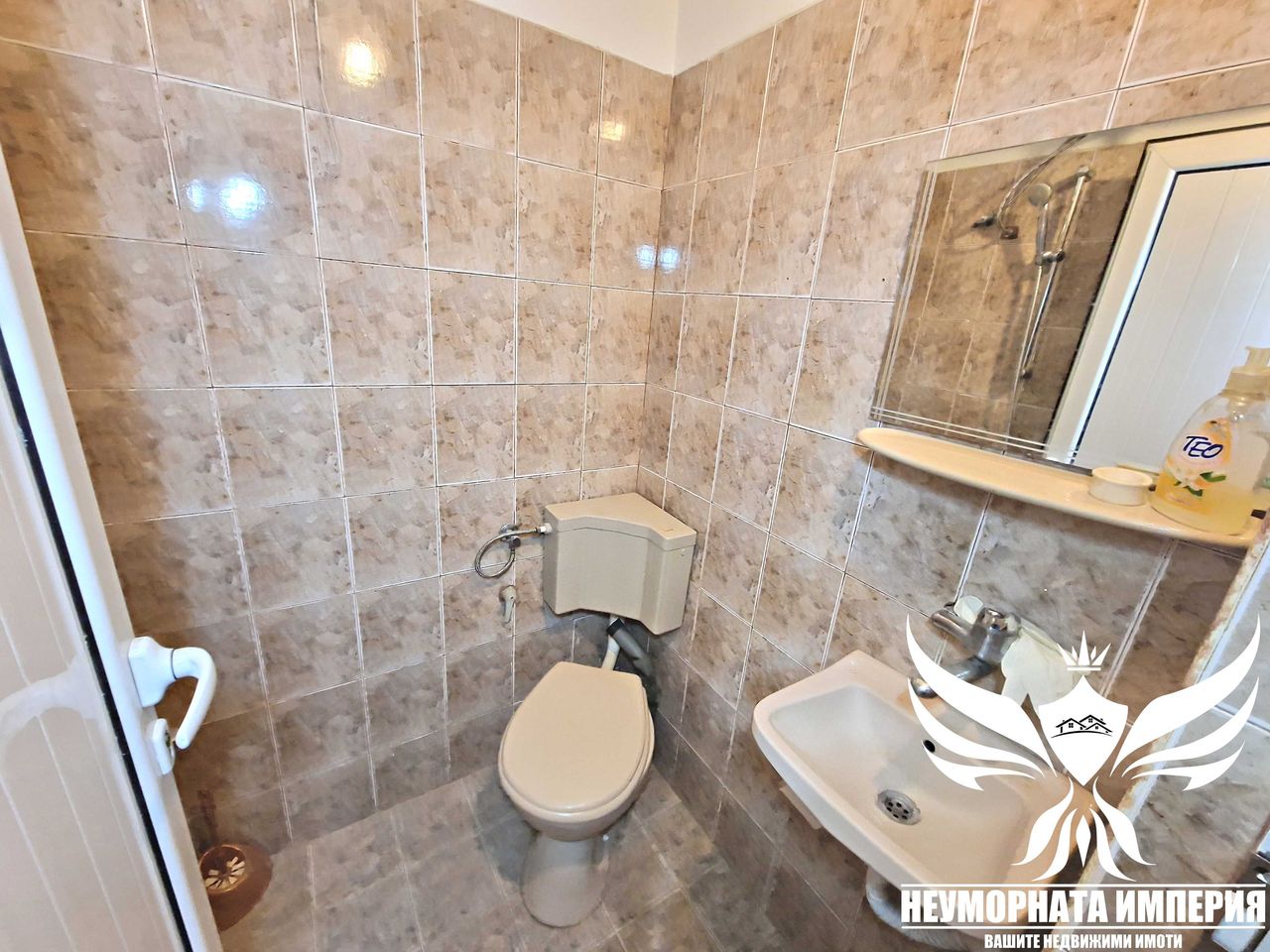 Продава се Четиристаен апартамент в Асеновград - 108 кв.м за 1084 €/кв.м - Снимка #11