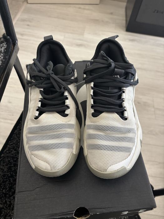 Оригинални маратонки адидас