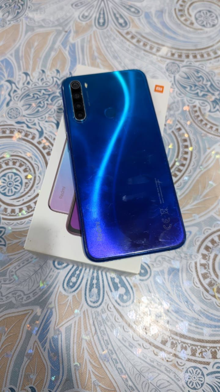 Oppo a17 и Redmi note 8