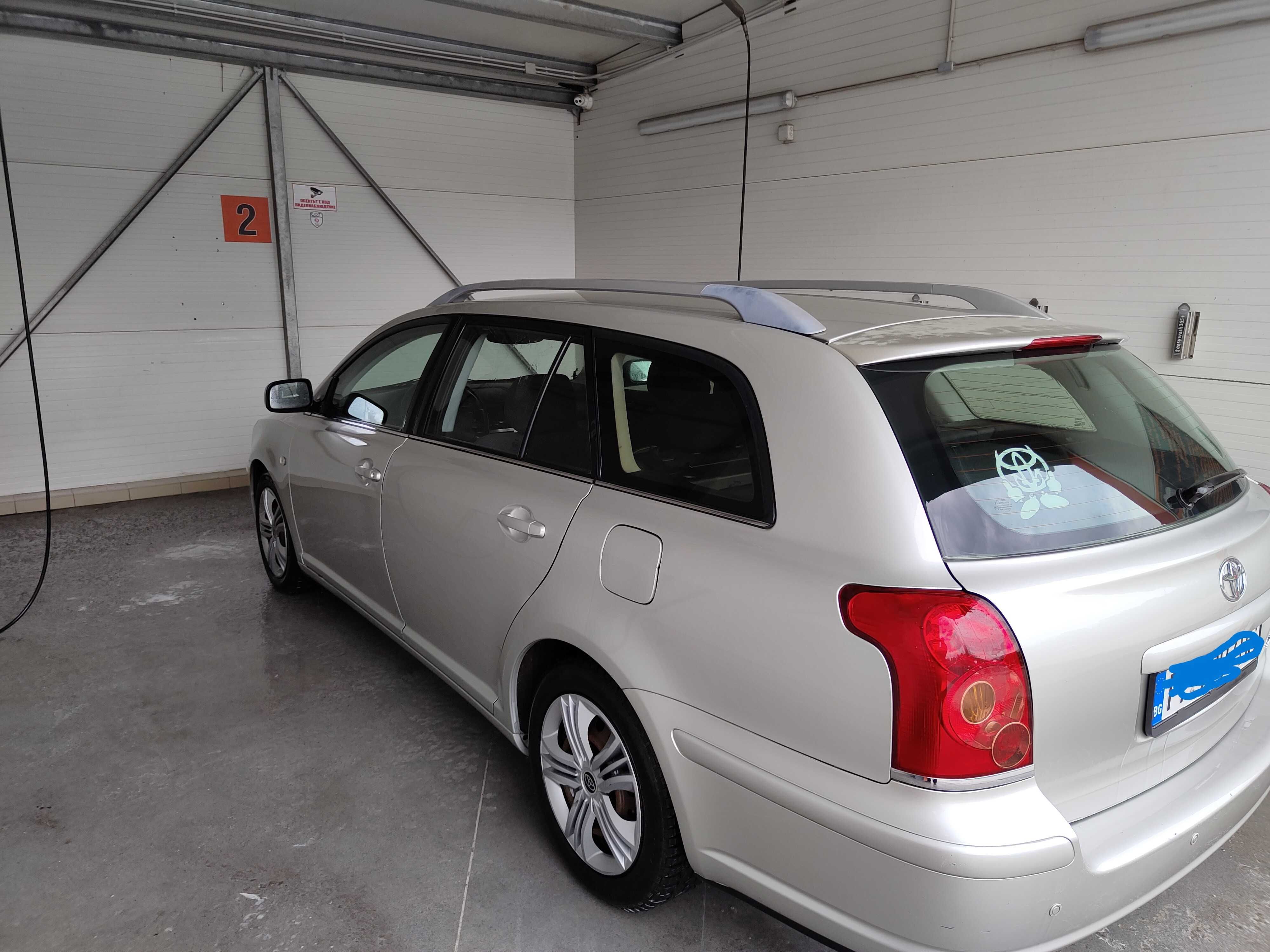 Toyota avensis 2.0 147 Бензин Автомат цяла за ЧАСТИ