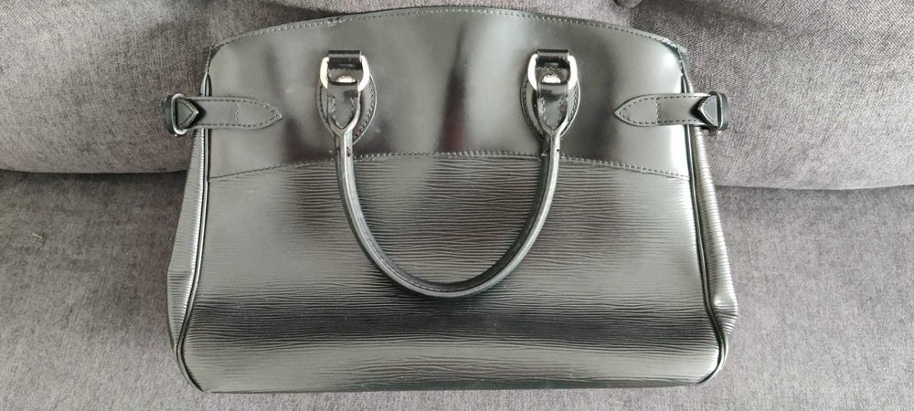 Geanta Louis Vuitton 2007 Epi Passy