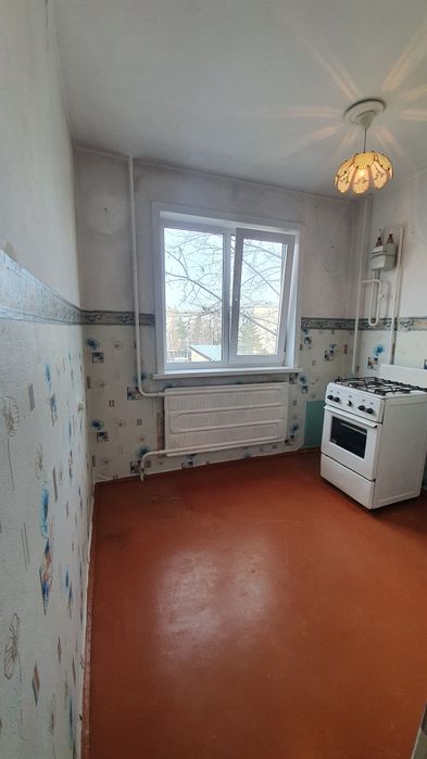 Продам  2 комнатную Район Беста от собственника