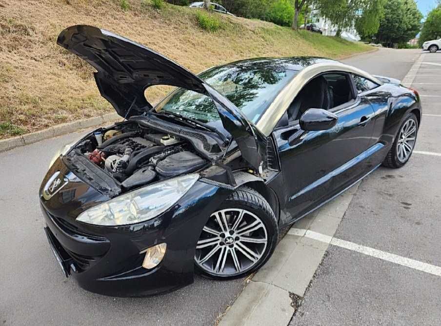 Peugeot rcz 2011г.