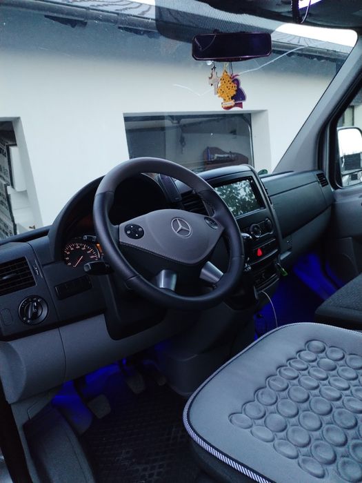Sprinter euro 5  Mediu 2010 6 locuri 350000 km