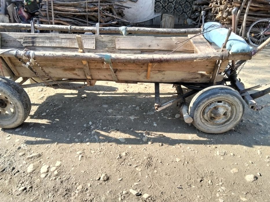 Căruță de vânzare