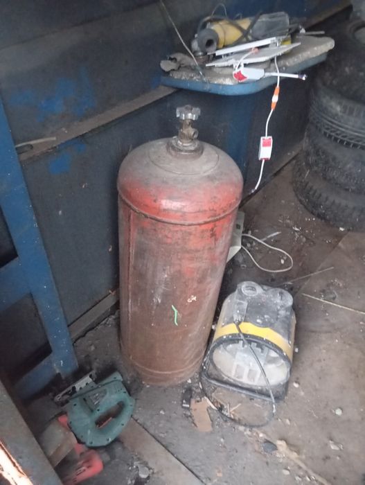 Продам газовый баллон