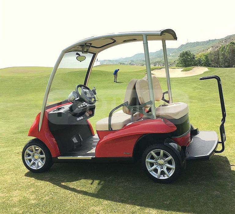 Четиристаен апартамент в голф комплекс Thracian Cliffs Golf Resort