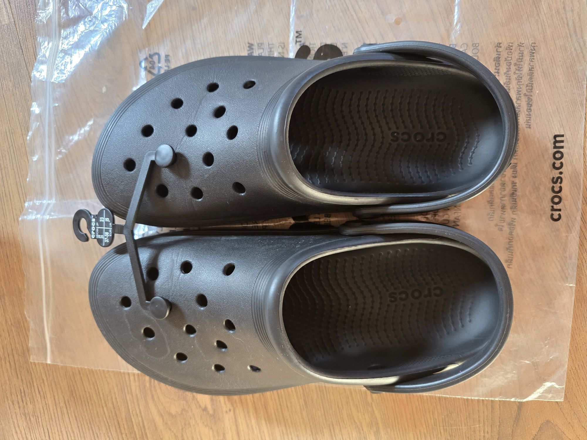 Crocs Оригинални чехли M6/W8/39-40