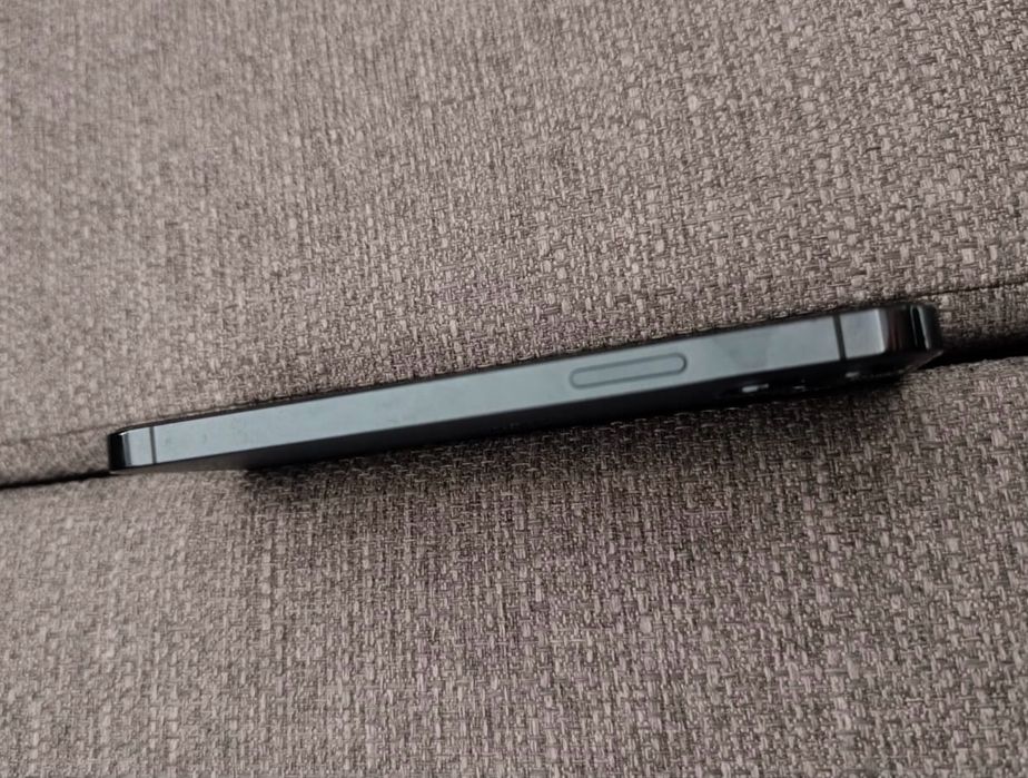 Iphone 12 Pro albastru