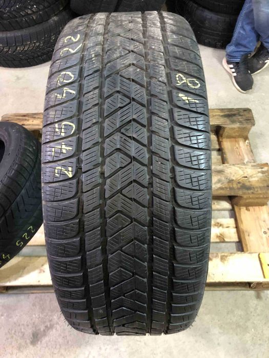 Anvelopa Iarna 275/40 R22 PIRELLI Scorpion Winter 108V