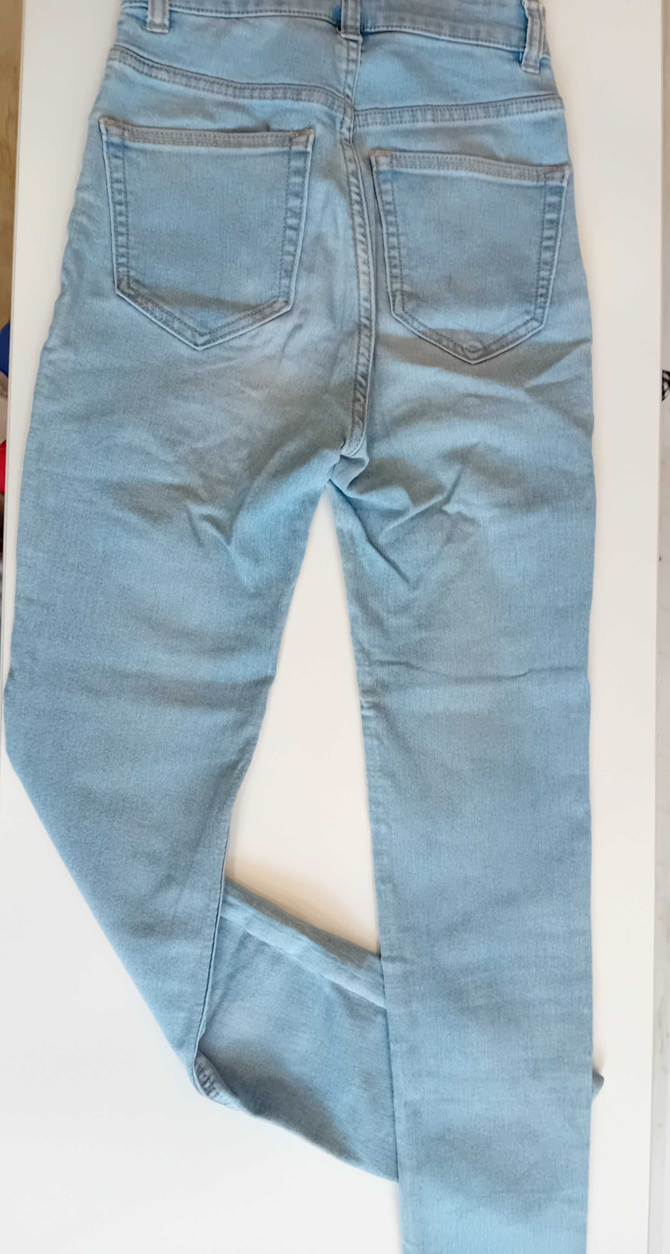 Дънки Bershka N32