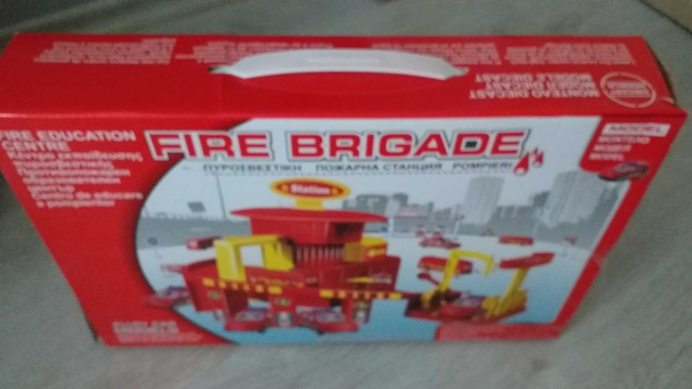 Образователни  игри, писти в кутия и др. -25лв.