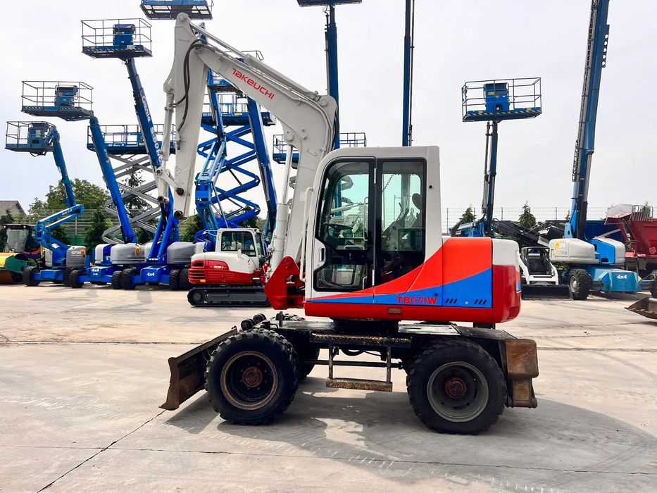 Takeuchi TB070W Takeuchi TB 070W