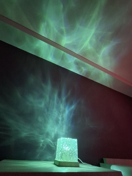 Lampă ambientală decorativă cu efect de apă / aurora boreală