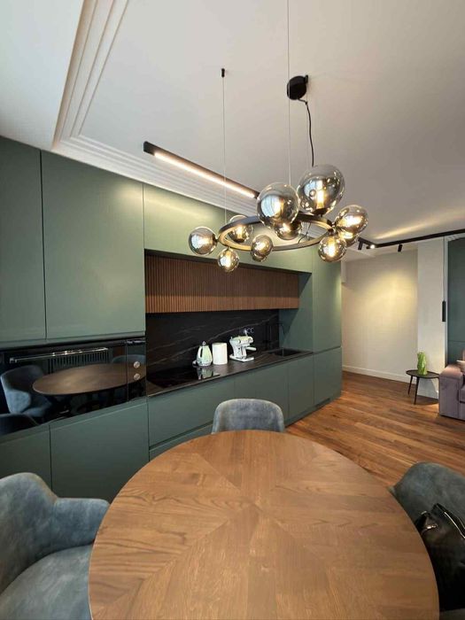 Тристаен апартамент под наем в ж.к. Кръстова вада, 2202230