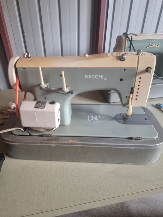 Masina cusut Necchi Lelia 513