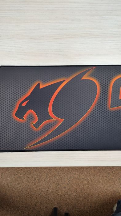 Гейминг подложка за мишка COUGAR Arena Black XL