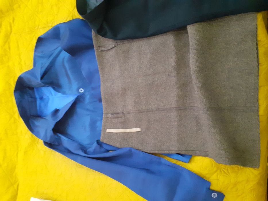 Продам блузку с юбками. Можно отдельно