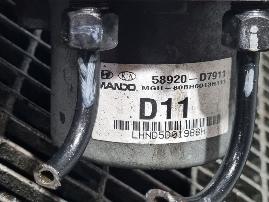Pompa abs Hyundai Tucson III 2015 - 2018 (1298) Diesel 58920d7911