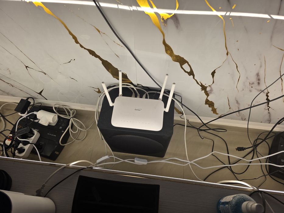 SoundBar Samsung Harmann Kardon HW-Q60R în starefoarte  bună