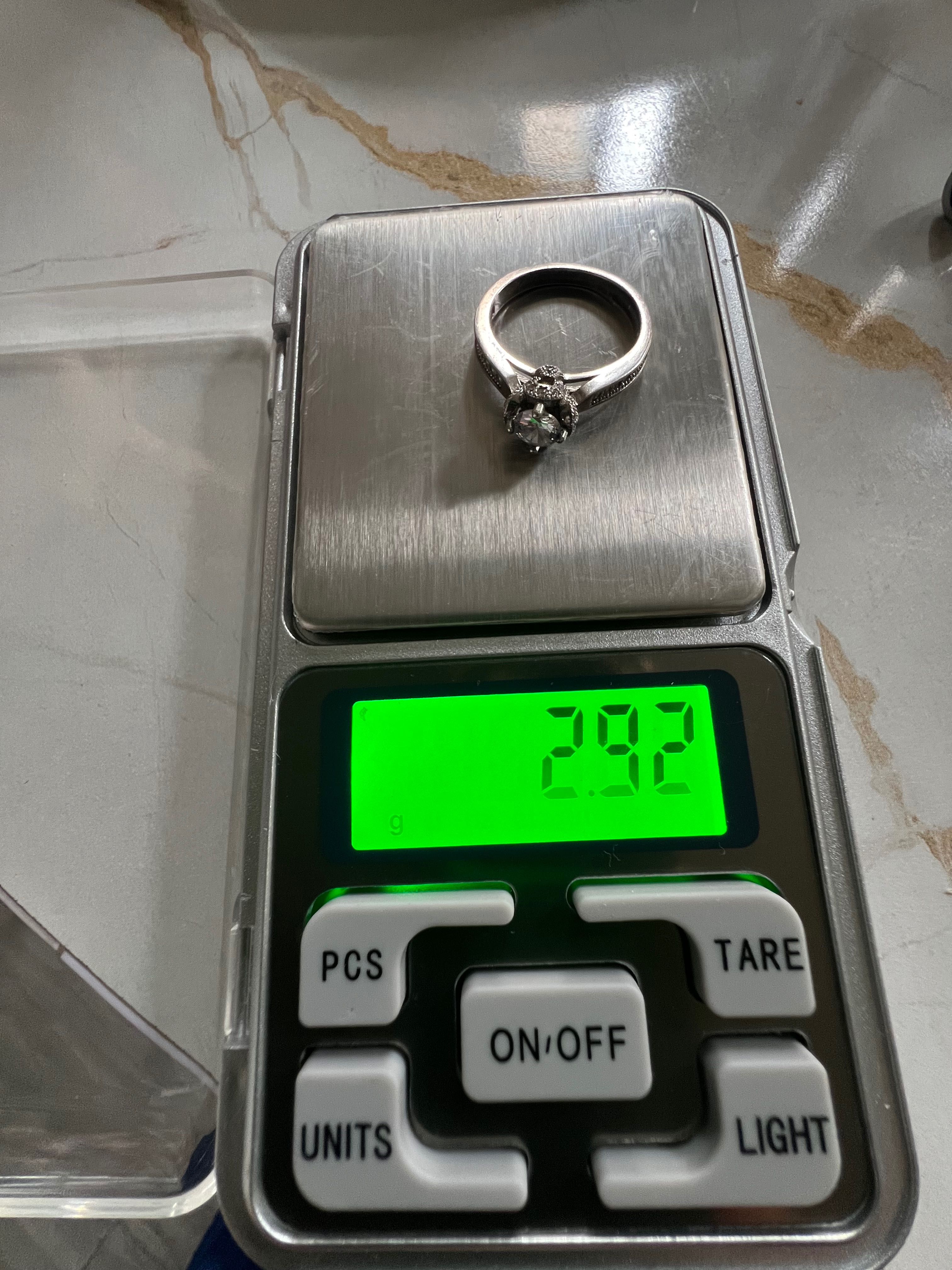 Продам кольца серебро 925