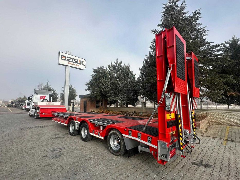 Trailer 3 Axe Extensibil cu Alveole