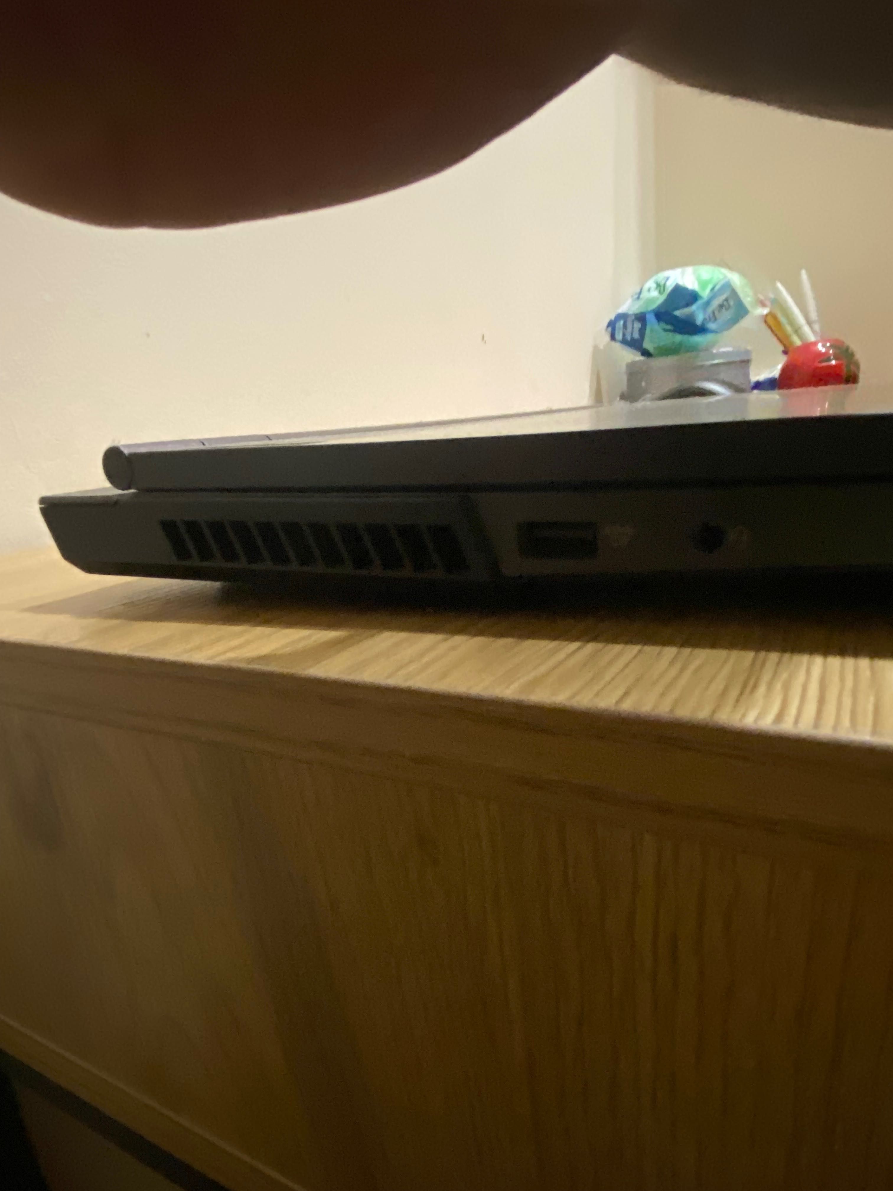 Gaming laptop:Lenovo legion 5