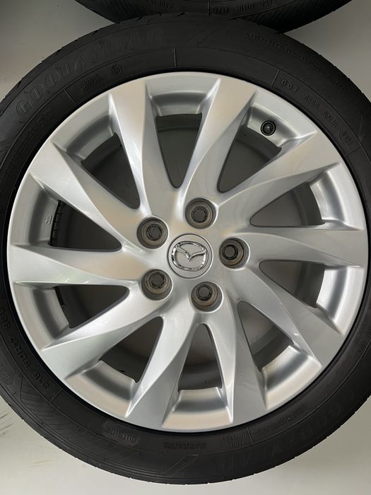 Оригинални джанти 17 цола 5х114,3 за Мазда 6 с летни гуми 215/50/17