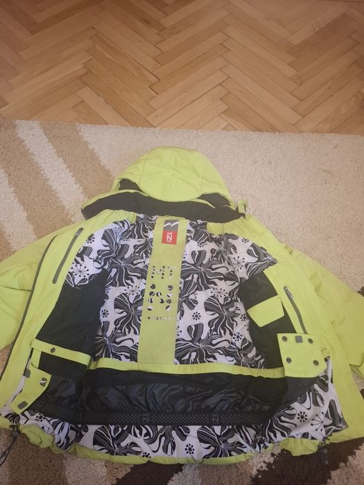 Geaca Mountain Force ski dama , noua , marimea M