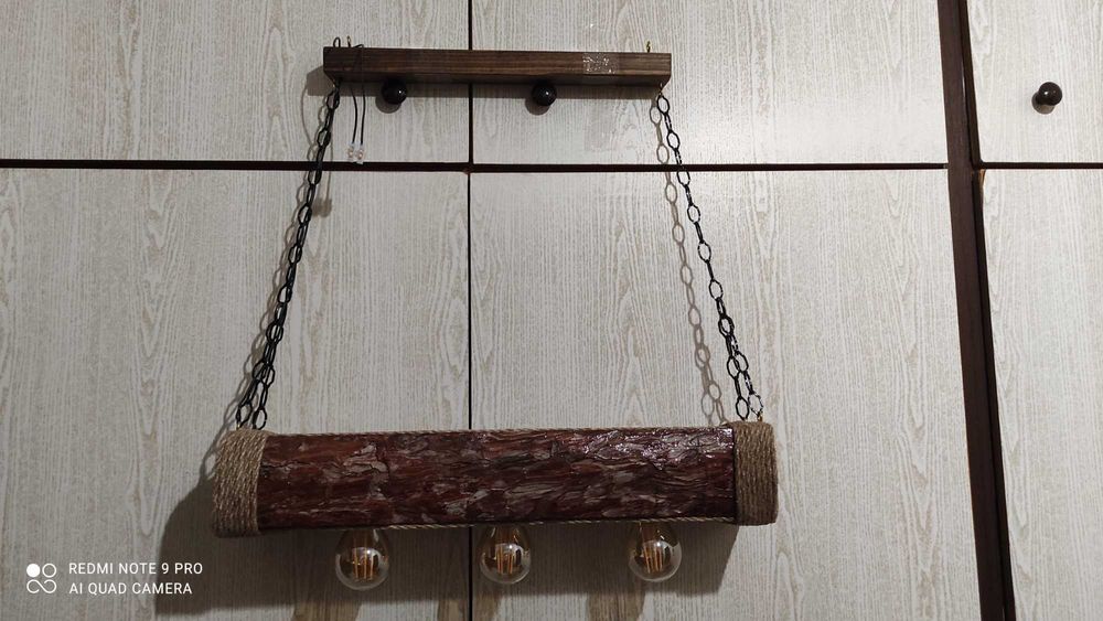 Уникален Дървен полилей с БОРОВА кора, ръчна изработка последна бройка