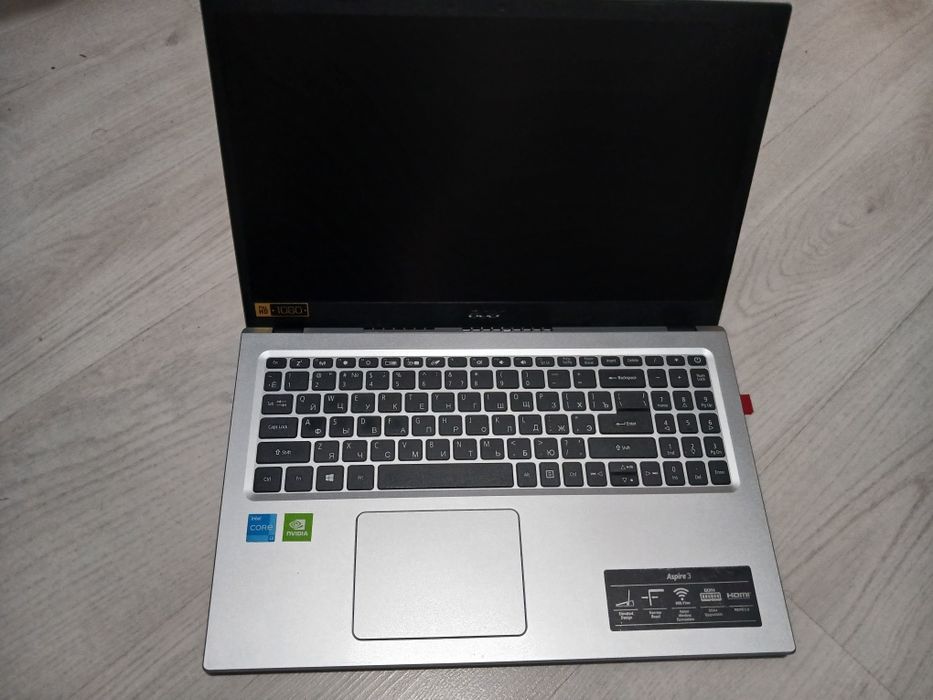 Продам ноутбук  срочно продаю то что я купил компьютор