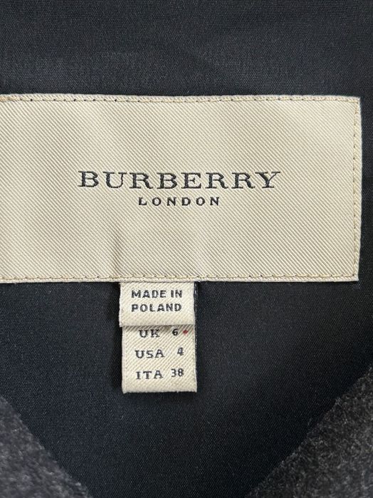 Burberry оригинална страхотна рокля 38размер