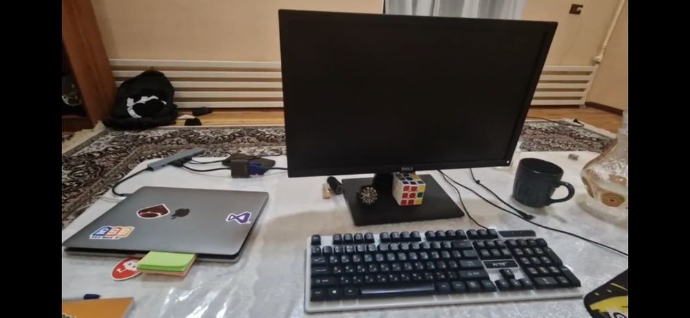 Monitor 60hz 1920/1080 DELL