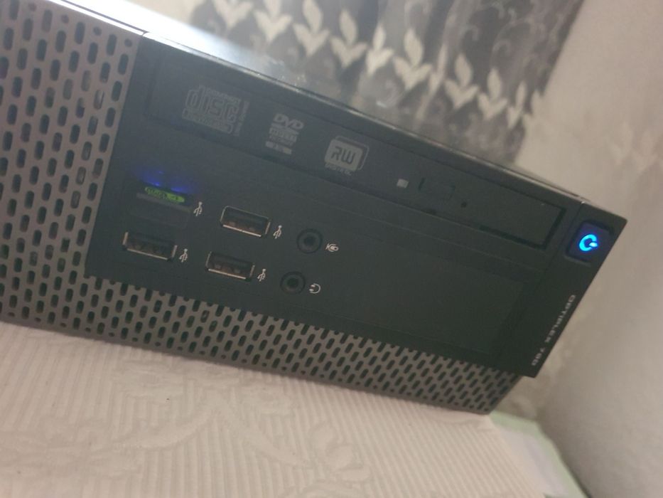 Vand pc  i5 2500 3.30ghz.