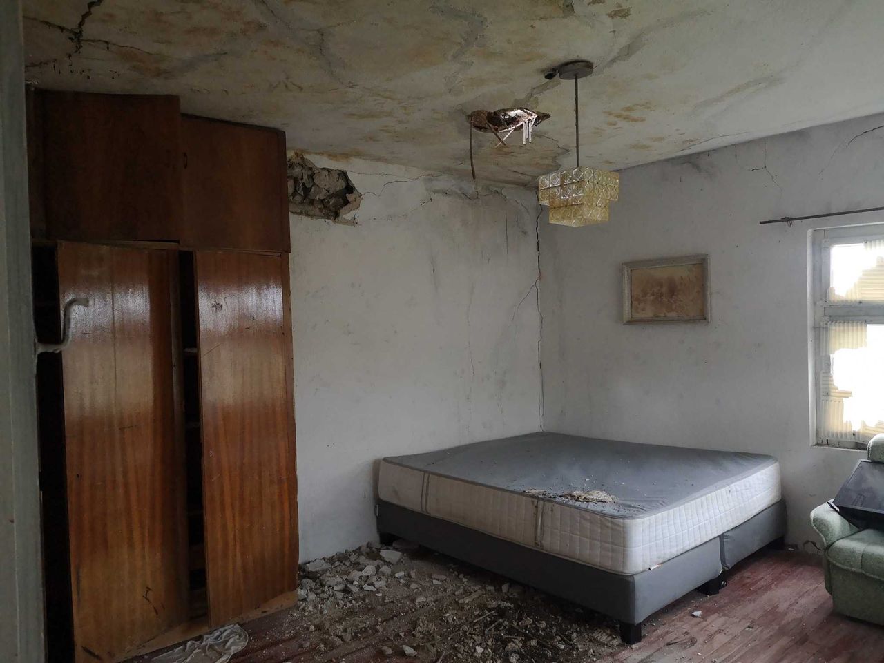 Продава се Къща в Свиленград - 100 кв.м за 165 €/кв.м - Снимка #6