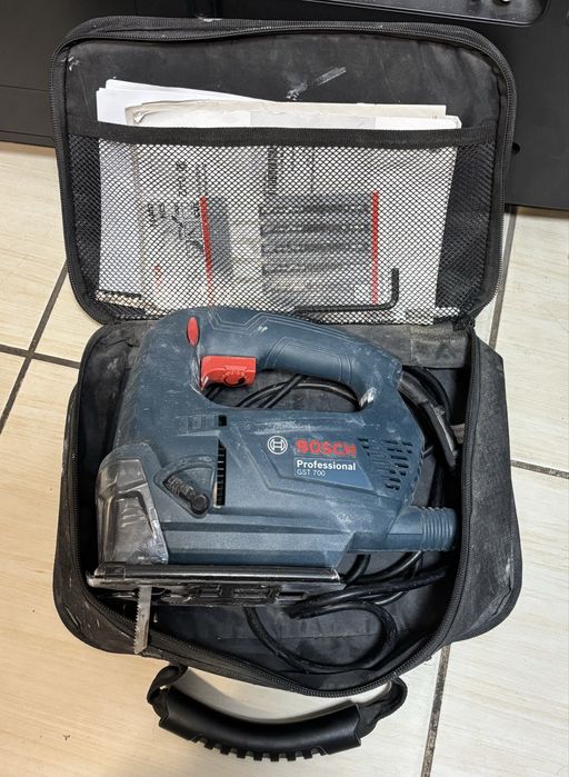 MDM vinde: Fierastrau pendular Bosch GST 700.