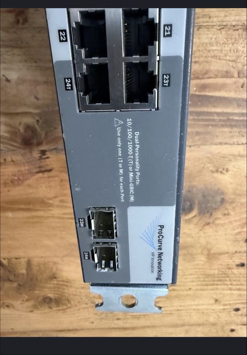 Switch gigabit HP ProCurve 1400-24G J9078A 24 porturi management