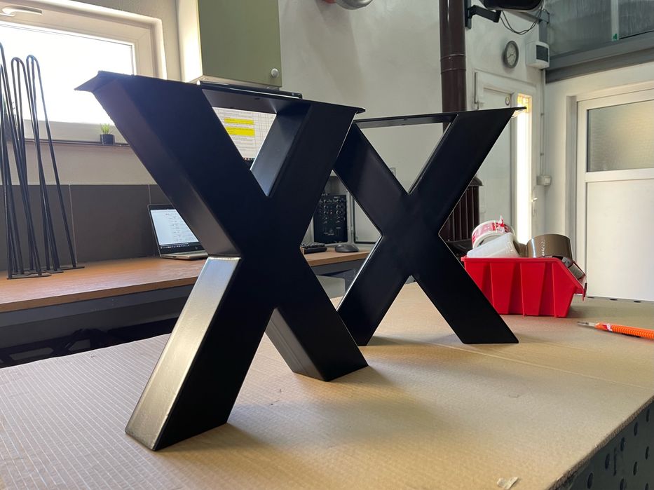 Picioare masa Model X2 (stil scandivav, metal, vopsite electrostatic)